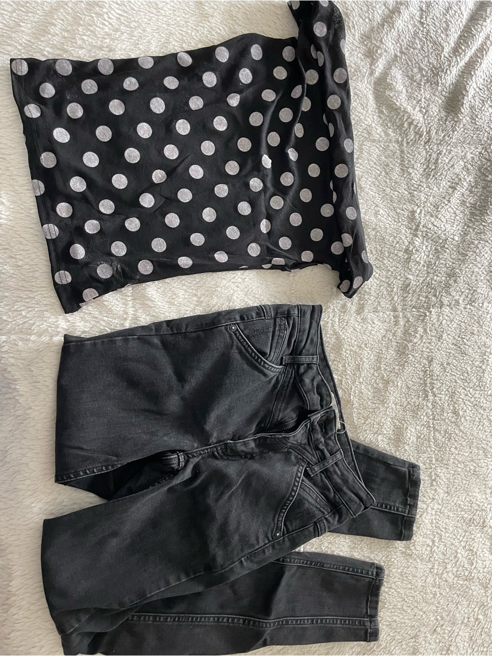 Black Denim Jeans - Classic Black Bottoms